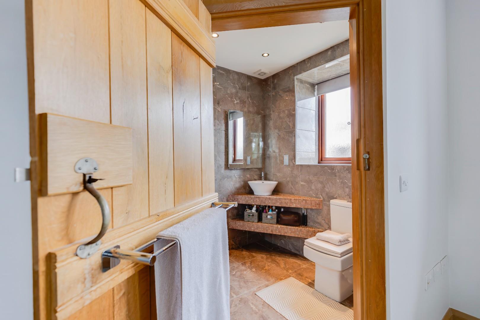 The Granary, Pen Onn, Llancarfan, Vale Of Glamorgan, CF62 3AG